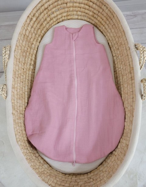 Muślinowy śpiworek dla dzieci mały zaokrąglony pastel pink